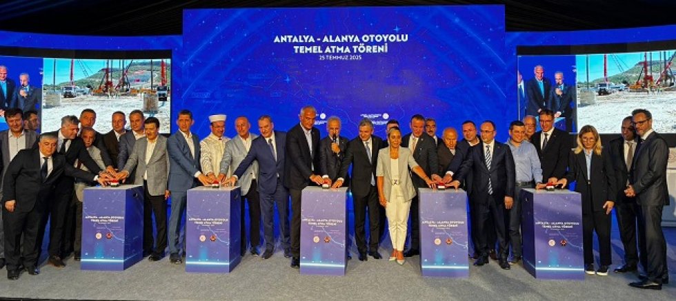 2,5 saatlik yolculuğu 36 dakikaya düşerecek temel Manavgat’ta atıldı