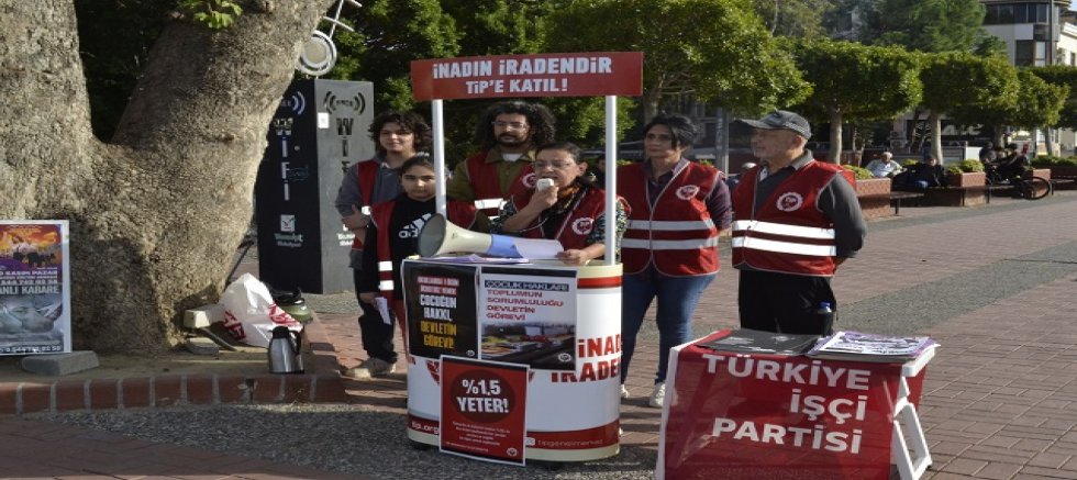 ÇOCUĞUN HAKKIDIR   BİR ÖĞÜN ÜCRETSİZ YEMEK !
