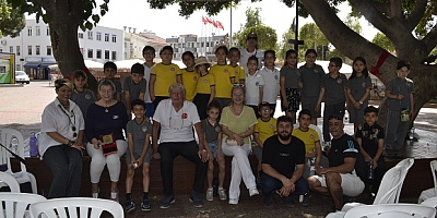 Manavgat’ta “Bilgelik ve Gençlik Buluşması” Etkinlikleri Cumhuriyet Meydanı’nda Başladı