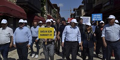 Manavgat’ta halk sağlığı haftası Side Liman’da kutlandı