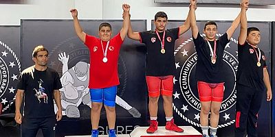 Manavgatlı güreşçiler madalya canavarı çıktı !   