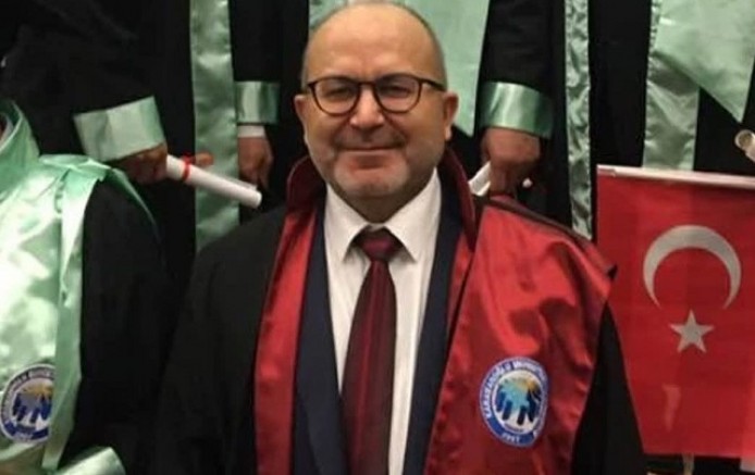 TECRÜBELİ DEKANA YENİ GÖREV